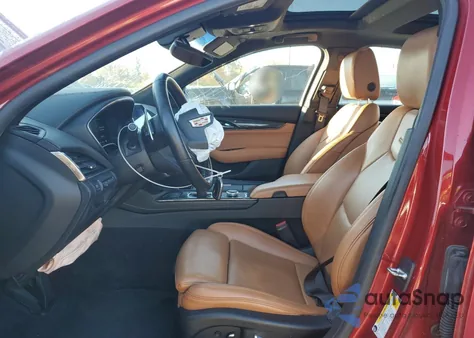 2024 Cadillac Ct5 Premium Luxury z USA, uszkodzony, nr VIN 1G6DT5RK7R0109758